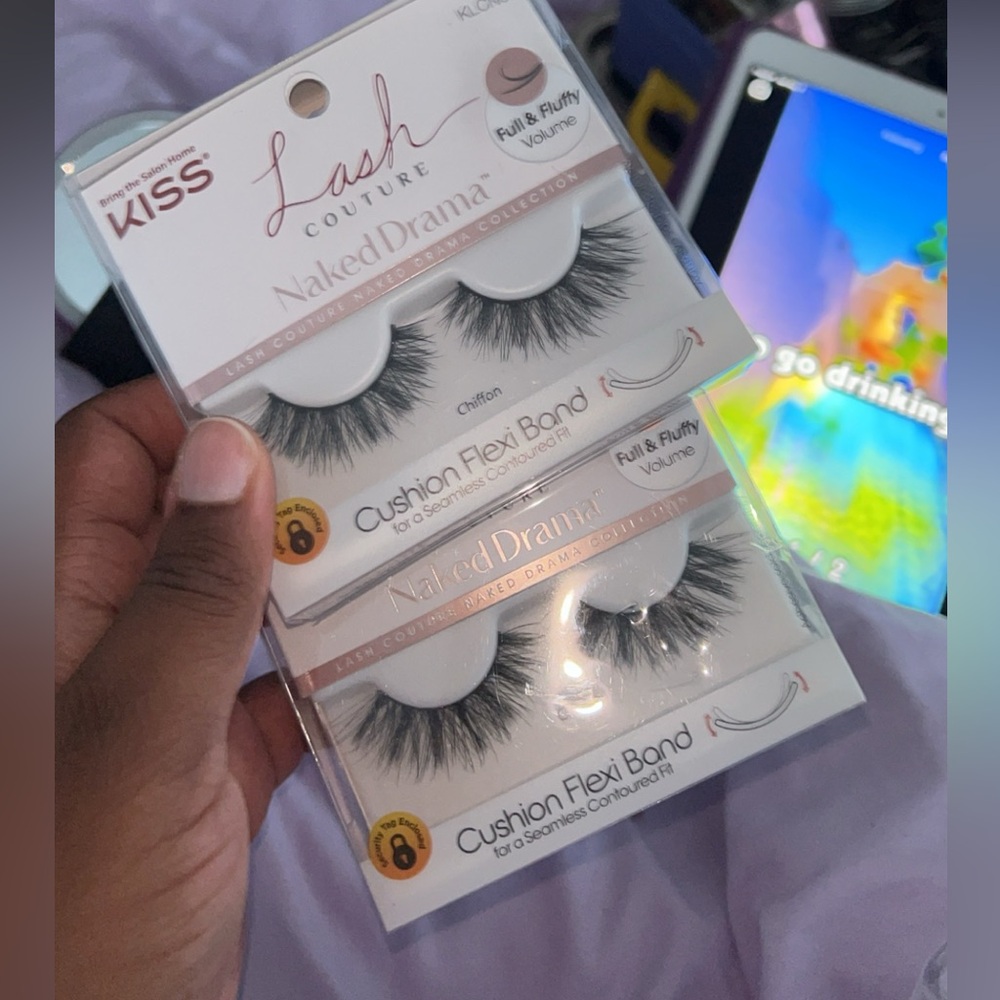 Fluffy Lashes